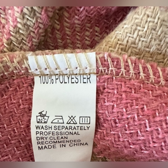 NWT Women’s Plaid jacket Size Medium - Picture 6 of 7